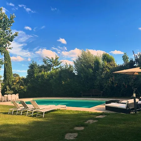Escape With Pool In Floransa